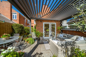 GARDEN- click for photo gallery